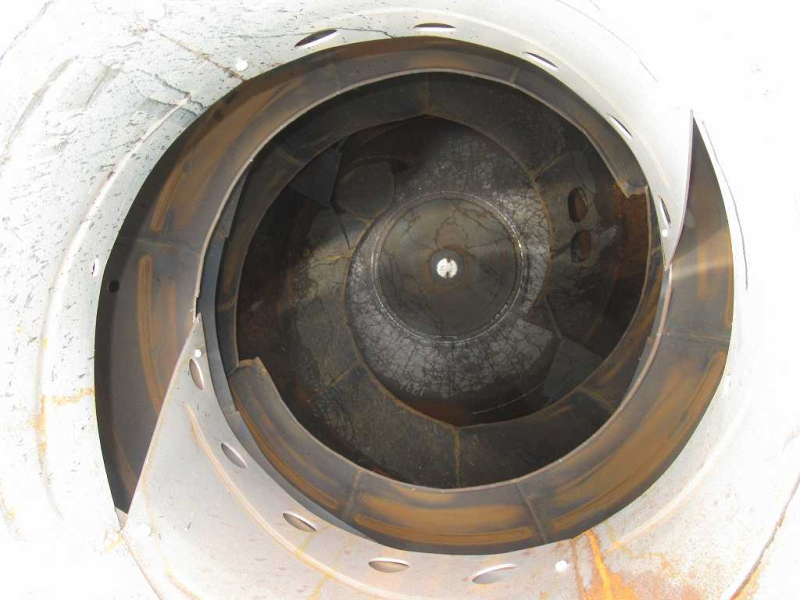 カヤバ ドラム容量8.7立米 最大混合容量4.4立米 電動カバー|中古トラックの販売・買取・査定のアイナビ