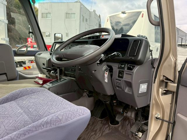 トヨタコースターバス|中古トラックの販売・買取・査定のアイナビ