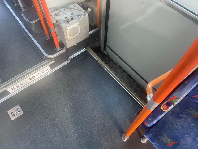 日野レインボーバス|中古トラックの販売・買取・査定のアイナビ