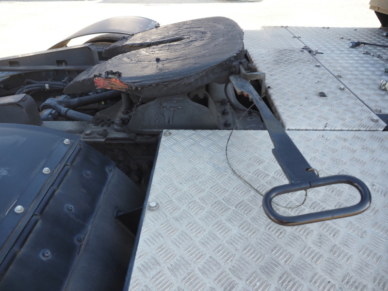 三菱ふそう トラクタ スーパーグレート|中古トラックの販売・買取・査定のアイナビ