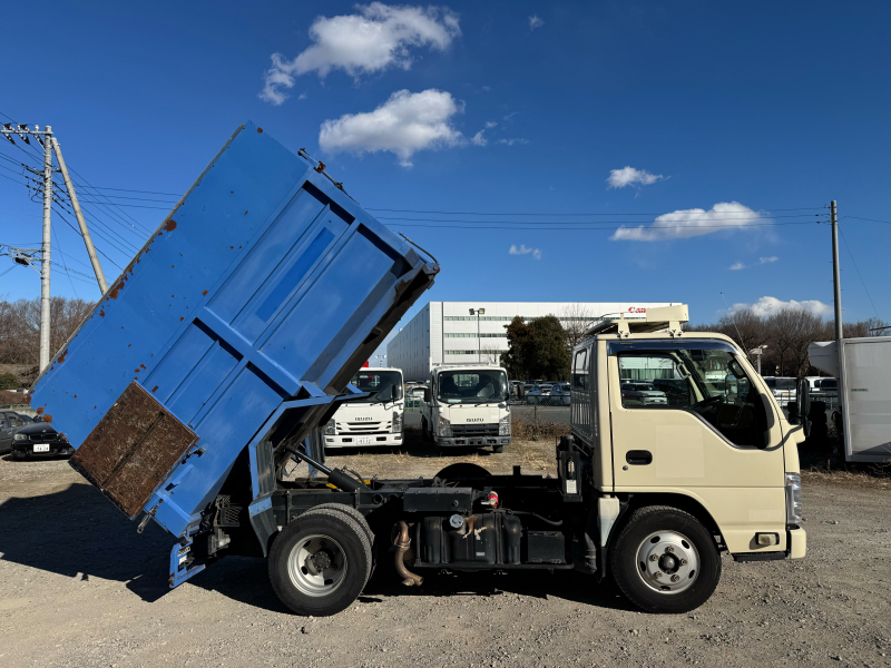 エルフ|中古トラックの販売・買取・査定のアイナビ