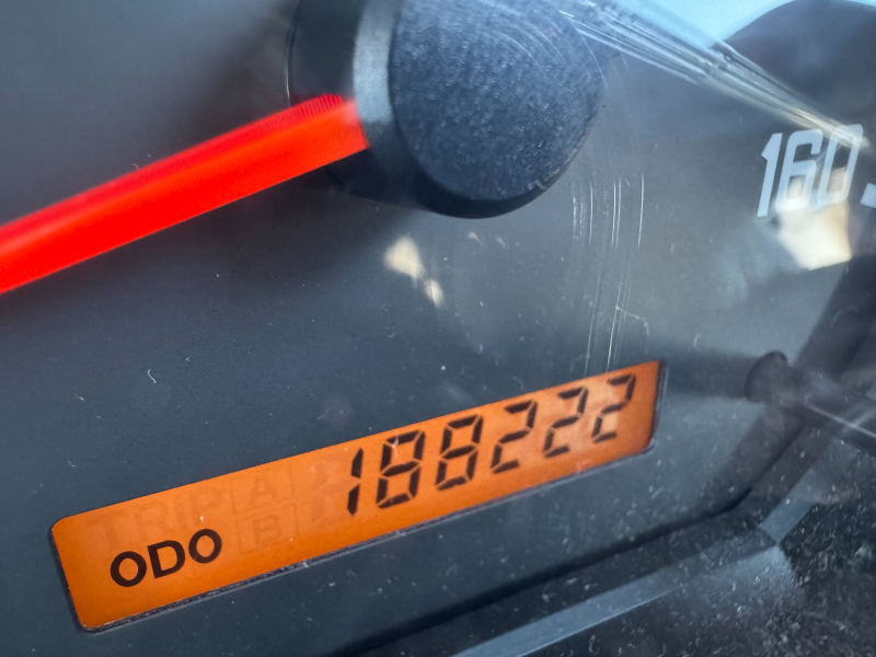 エルフ|中古トラックの販売・買取・査定のアイナビ