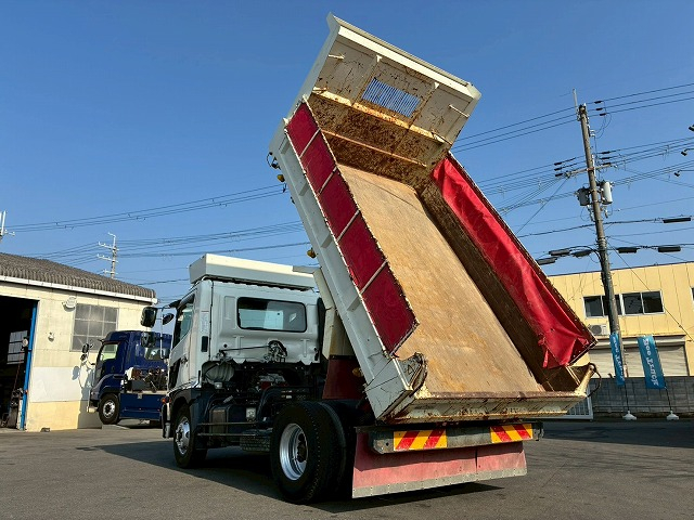 保証対象車両ショートキャブベッドレス新明和工業強化ダンプ|中古トラックの販売・買取・査定のアイナビ