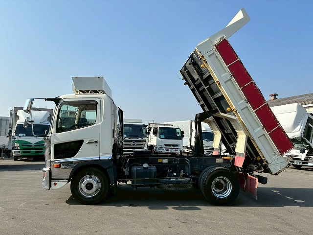 保証対象車両ショートキャブベッドレス新明和工業強化ダンプ|中古トラックの販売・買取・査定のアイナビ