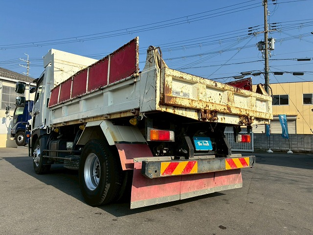 保証対象車両ショートキャブベッドレス新明和工業強化ダンプ|中古トラックの販売・買取・査定のアイナビ