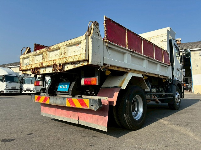 保証対象車両ショートキャブベッドレス新明和工業強化ダンプ|中古トラックの販売・買取・査定のアイナビ