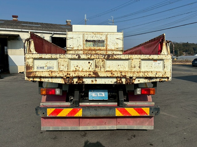 保証対象車両ショートキャブベッドレス新明和工業強化ダンプ|中古トラックの販売・買取・査定のアイナビ