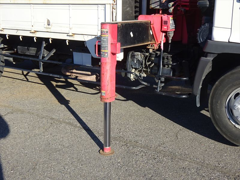 4段 RCFI ユニック|中古トラックの販売・買取・査定のアイナビ