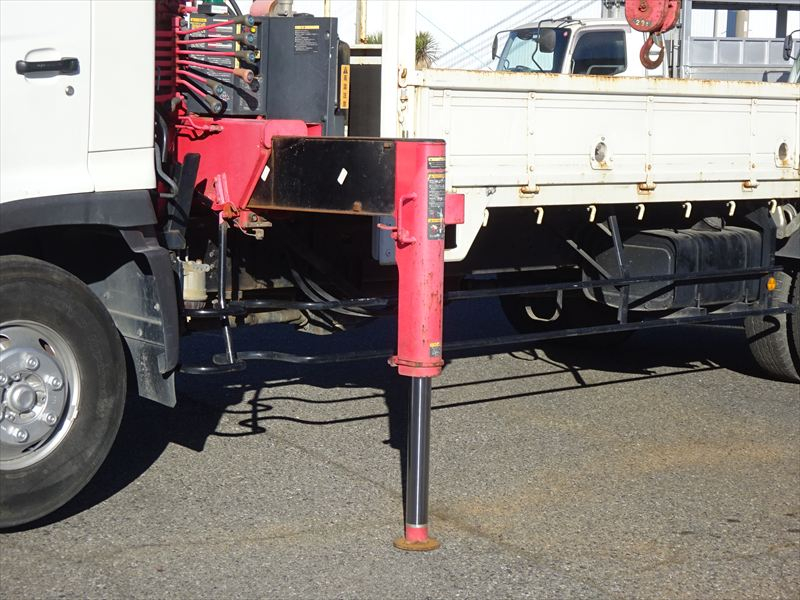 4段 RCFI ユニック|中古トラックの販売・買取・査定のアイナビ