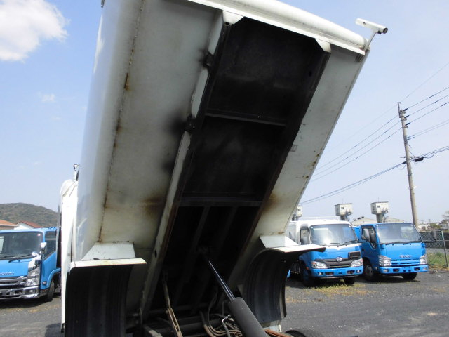 4T パッカー車 回転式 ダンプ式 塵芥車 ごみ収集車|中古トラックの販売・買取・査定のアイナビ