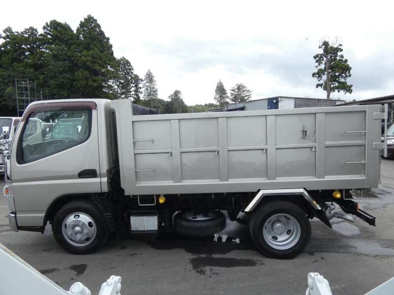 H26 強化 3トン深ダンプマニュアル土砂禁止|中古トラックの販売・買取・査定のアイナビ