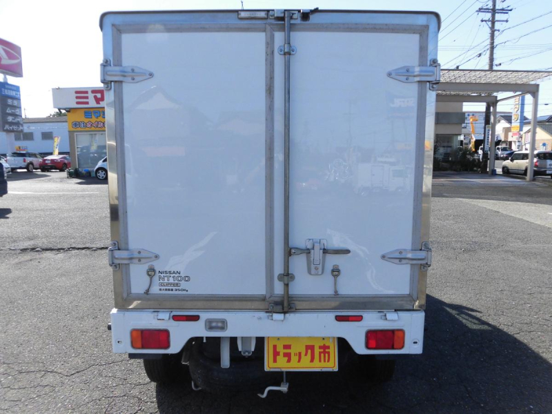 R1年クリッパーAT 低温式-30°設定 左SD|中古トラックの販売・買取・査定のアイナビ