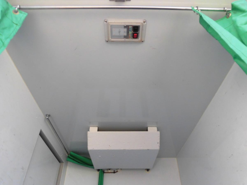 R1年クリッパーAT 低温式-30°設定 左SD|中古トラックの販売・買取・査定のアイナビ