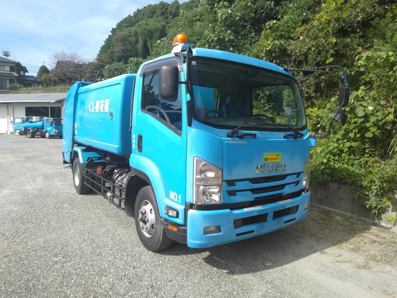 平成27年式 いすゞ フォワード ステン補強 新明和 8.1m3|中古トラックの販売・買取・査定のアイナビ