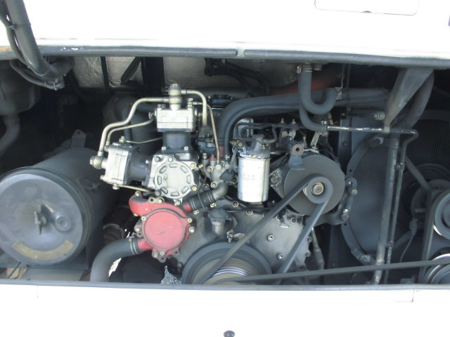 66人乗り 57席 大型バス 自動ドア リクライニングシート|中古トラックの販売・買取・査定のアイナビ