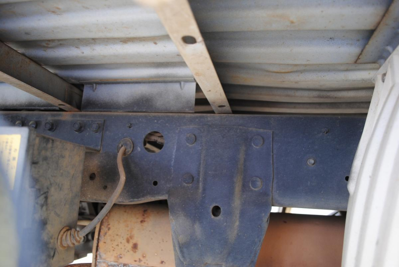 H20 デリカトラック 平ボディ垂直PG 積載1t|中古トラックの販売・買取・査定のアイナビ