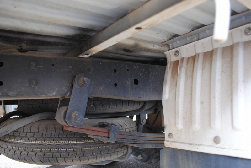 H20 デリカトラック 平ボディ垂直PG 積載1t|中古トラックの販売・買取・査定のアイナビ