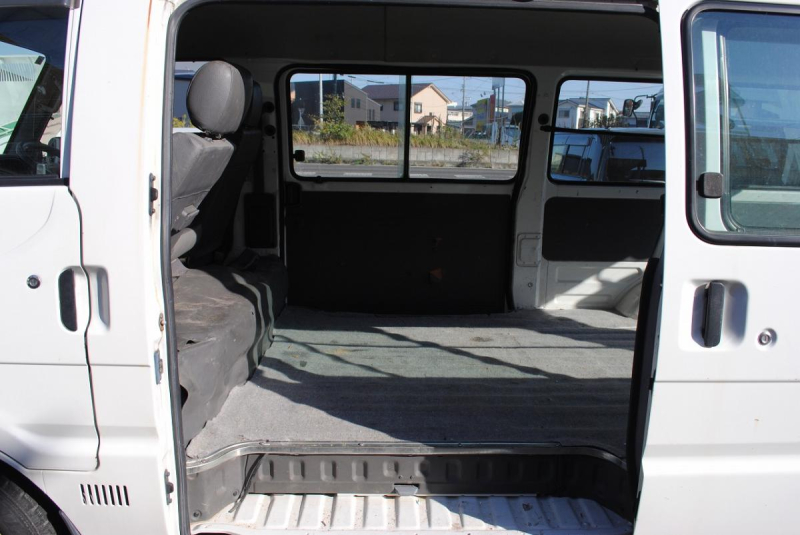 H22ボンゴブローニィバン|中古トラックの販売・買取・査定のアイナビ