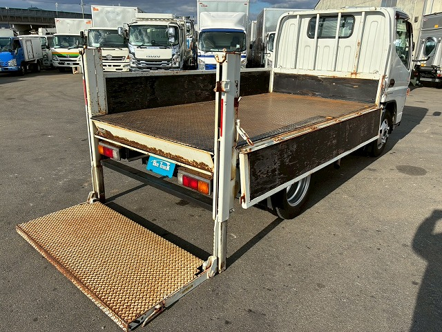 フルタイム四輪駆動全低床フルフラットローデュオニック|中古トラックの販売・買取・査定のアイナビ