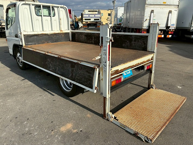 フルタイム四輪駆動全低床フルフラットローデュオニック|中古トラックの販売・買取・査定のアイナビ