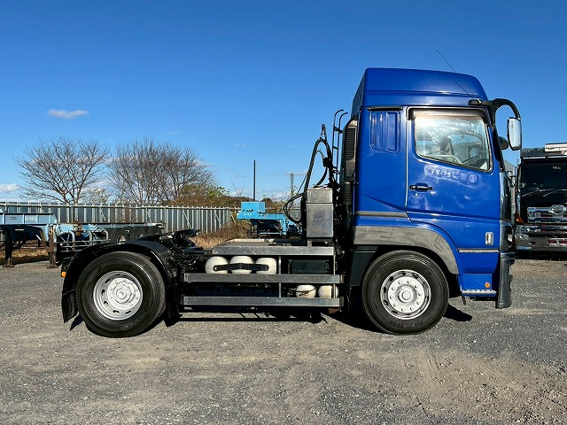 ハイルーフ★第5輪:10トン★420馬力★E尺★中間尺★7速MT|中古トラックの販売・買取・査定のアイナビ