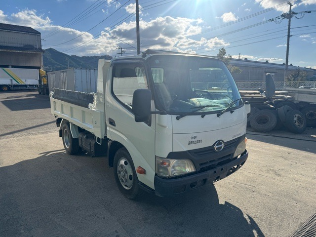 H24デュトロ3tダンプ 手動コボレーン|中古トラックの販売・買取・査定のアイナビ