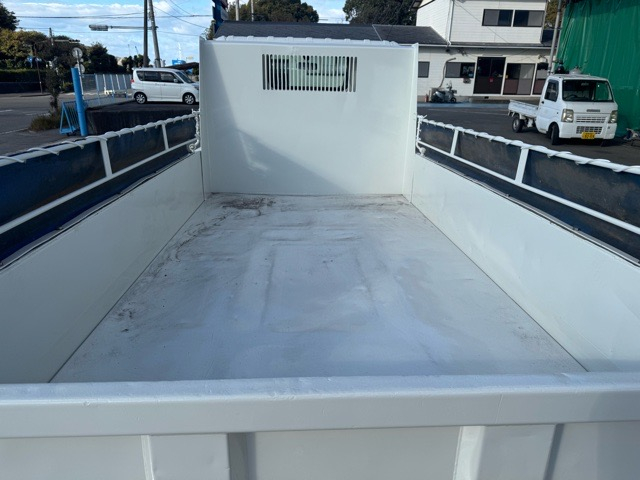 H24デュトロ3tダンプ 手動コボレーン|中古トラックの販売・買取・査定のアイナビ