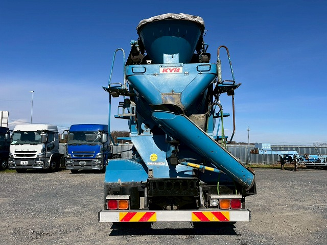 車検付★9.94トン積載★3軸2デフ★KYB★7速M/T★リターダ|中古トラックの販売・買取・査定のアイナビ