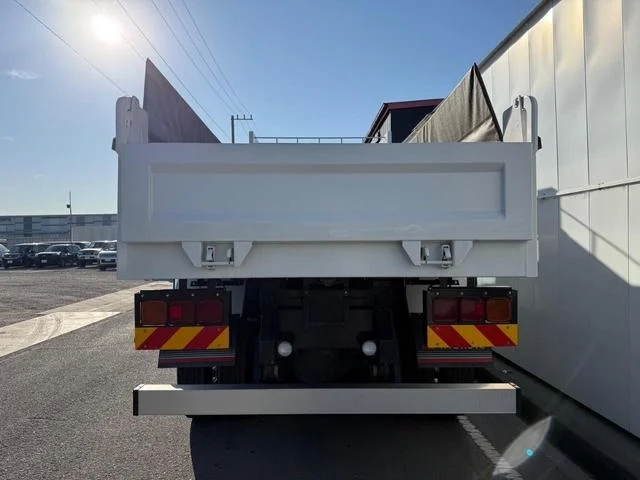 いすゞ ダンプ ギガ|中古トラックの販売・買取・査定のアイナビ