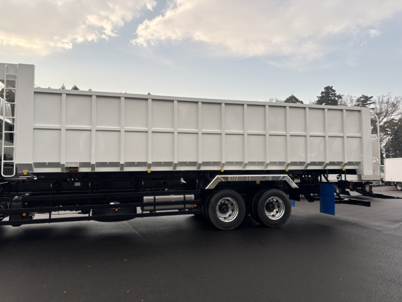 ハイルーフ土砂禁未使用極東36立米スウェーデン鋼|中古トラックの販売・買取・査定のアイナビ