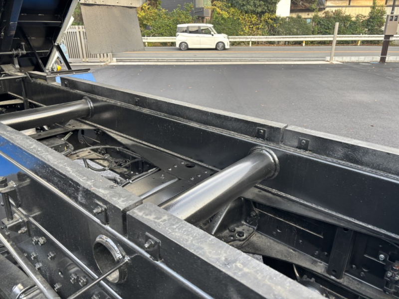 ハイルーフ土砂禁未使用極東36立米スウェーデン鋼|中古トラックの販売・買取・査定のアイナビ