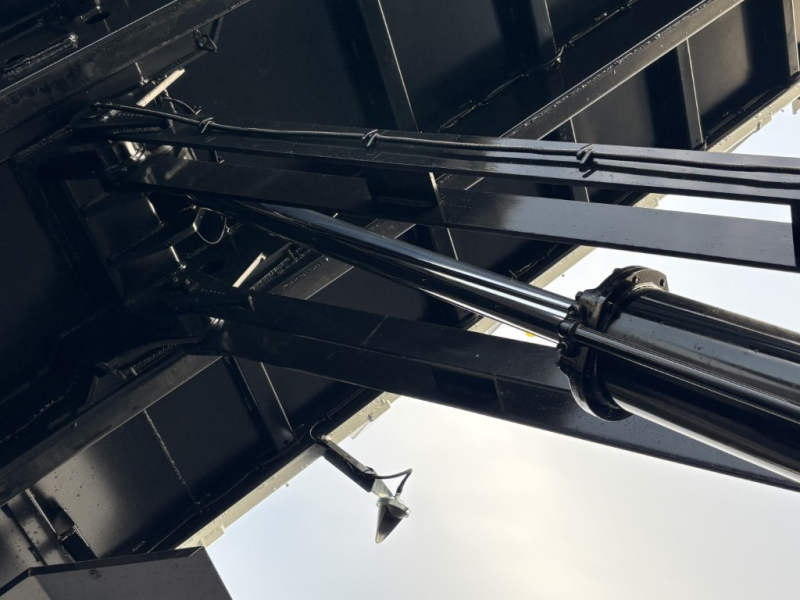 ハイルーフ土砂禁未使用極東36立米スウェーデン鋼|中古トラックの販売・買取・査定のアイナビ