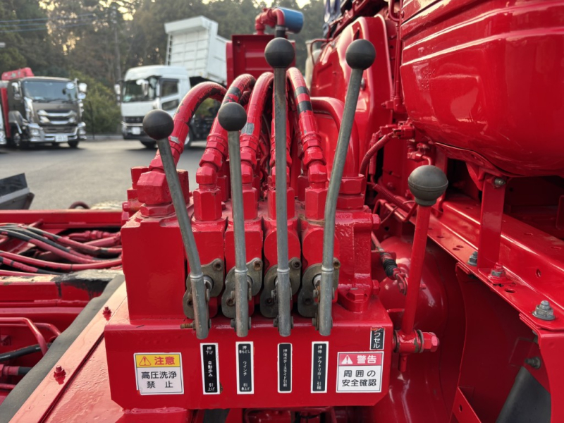 重機運搬車4軸低床フジタボデーラジコンウインチ|中古トラックの販売・買取・査定のアイナビ