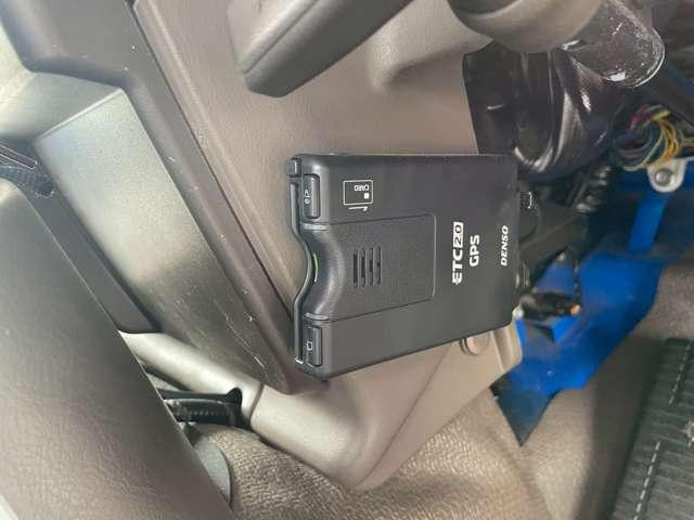 三菱ふそうローザバス|中古トラックの販売・買取・査定のアイナビ