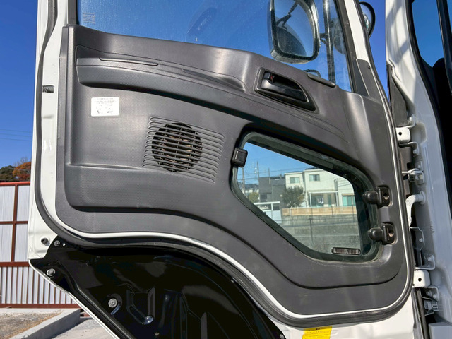 【第五輪荷重11.5t×ハイルーフ】いすゞ/ギガ|中古トラックの販売・買取・査定のアイナビ