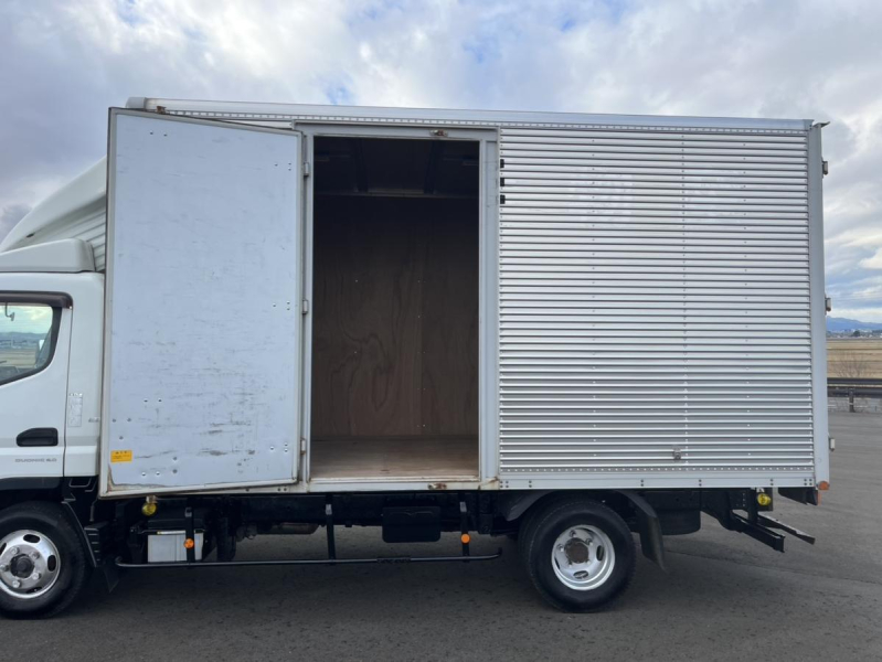 平成29年キャンターワイドロングアルミバン準中型対応|中古トラックの販売・買取・査定のアイナビ