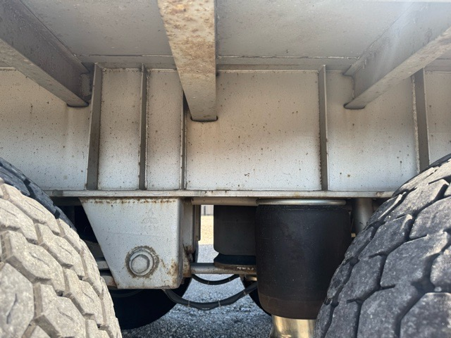 H27東邦ウイングトレーラ 3軸リフトアクスル車検付状態良好|中古トラックの販売・買取・査定のアイナビ