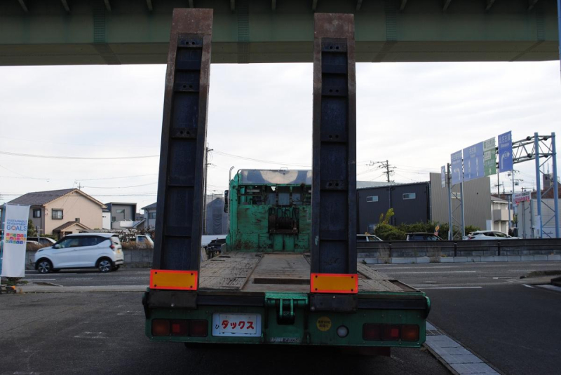 H20 Sグレート ハイジャッキセルフ 自動歩み 積載12.8t|中古トラックの販売・買取・査定のアイナビ