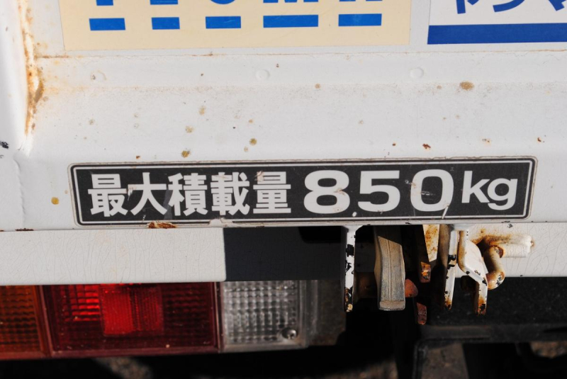 H13 ボンゴ ダンプ 積載850kg 土砂禁|中古トラックの販売・買取・査定のアイナビ