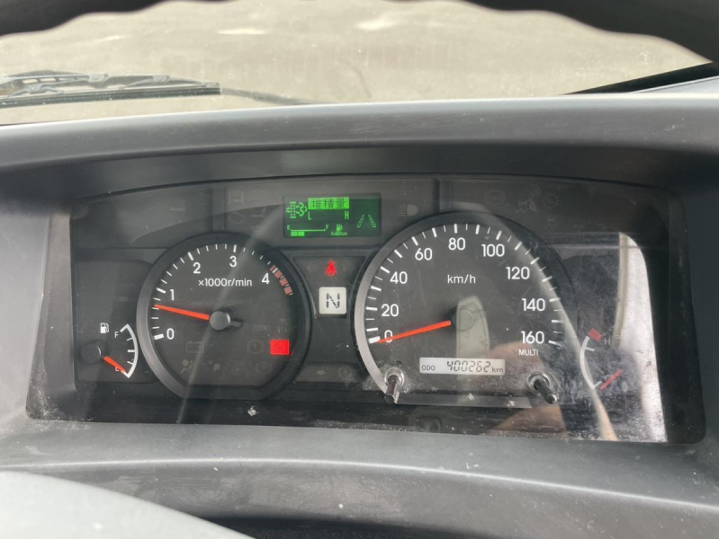 令和1年エルフ4WDワイドロング平ボディー積載3000㎏|中古トラックの販売・買取・査定のアイナビ