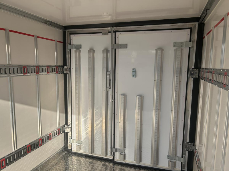 いすゞエルフ  中温設定|中古トラックの販売・買取・査定のアイナビ