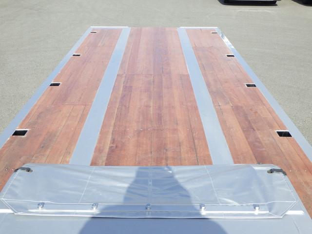 東邦TL26G4E2重機トレーラー幅2.5m自動歩み付|中古トラックの販売・買取・査定のアイナビ