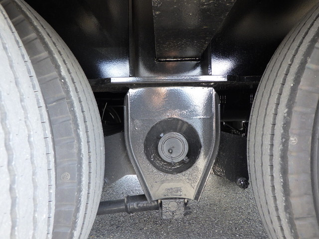 東邦TL26G4E2重機トレーラー幅2.5m自動歩み付|中古トラックの販売・買取・査定のアイナビ