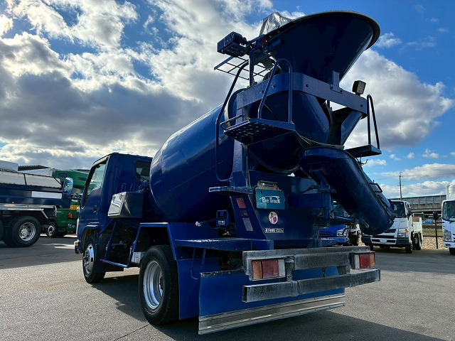 車検付KYB電動ホッパー150馬力6速MTマニュアル3t6.5t|中古トラックの販売・買取・査定のアイナビ