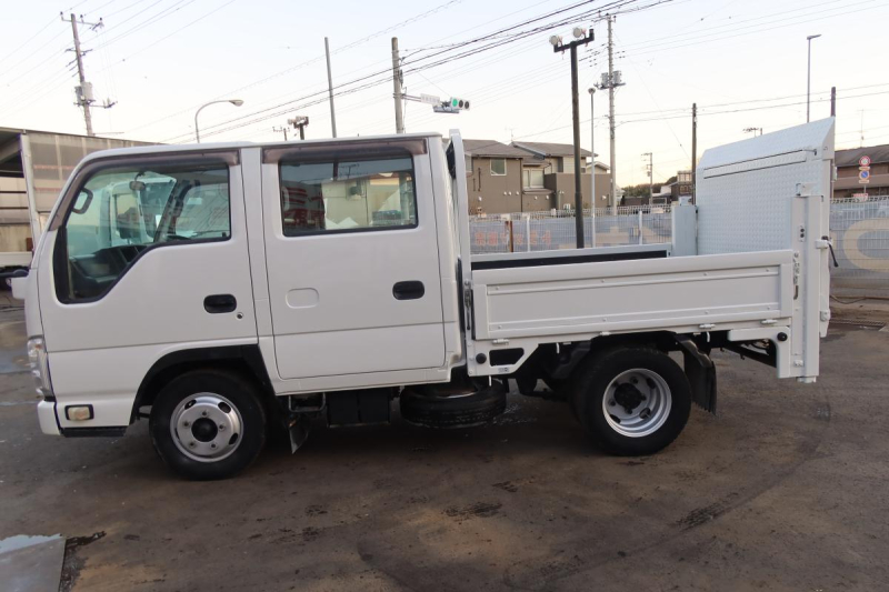 Wキャブ パワーゲート付き 6人乗り 積載2000kg|中古トラックの販売・買取・査定のアイナビ