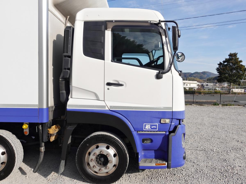 サブエンジンスタンバイ-29度低温冷蔵冷凍大型積載13.5t|中古トラックの販売・買取・査定のアイナビ
