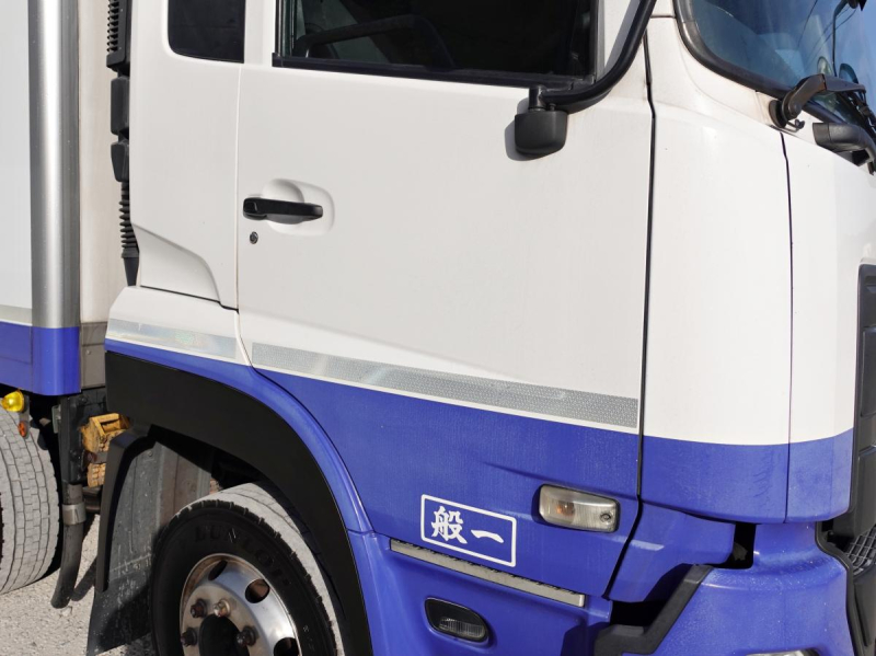 サブエンジンスタンバイ-29度低温冷蔵冷凍大型積載13.5t|中古トラックの販売・買取・査定のアイナビ