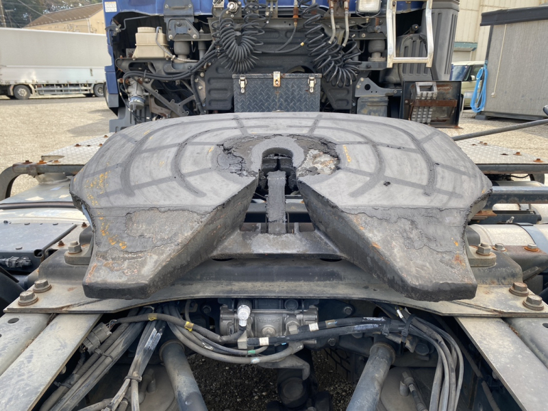 H29年式、プロフィア、ハイルーフトラクタ、車検付|中古トラックの販売・買取・査定のアイナビ