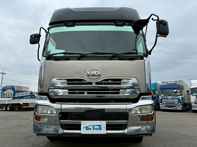 シングルヘッドハイルーフエスコットATB尺10t45t牽引|中古トラックの販売・買取・査定のアイナビ