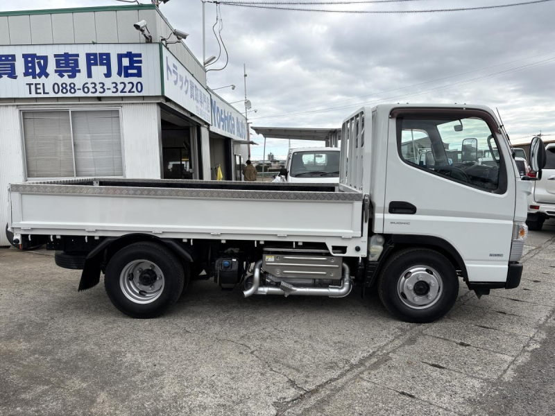 H27　キャンター　1.5t平ボディ　4WD|中古トラックの販売・買取・査定のアイナビ